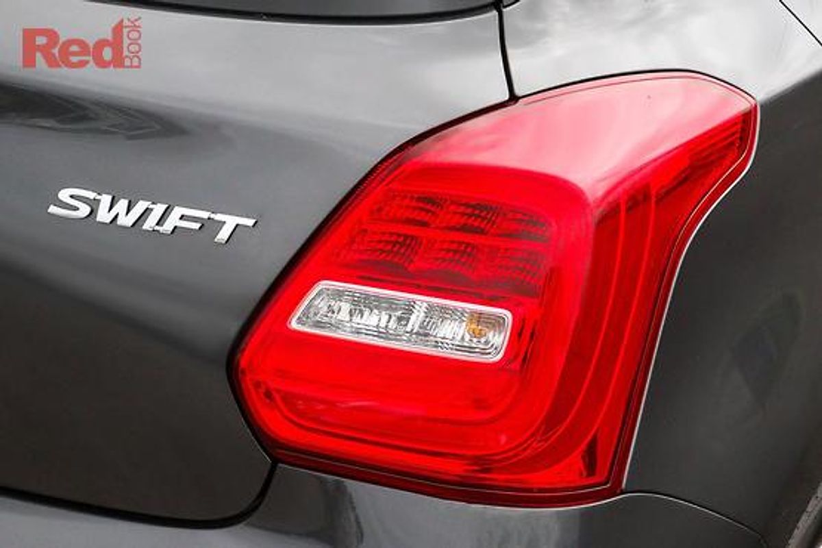 2025 Suzuki Swift Hybrid GLX UZ