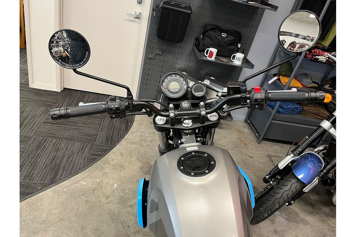 2024 Royal Enfield HIMALAYAN Scram 411