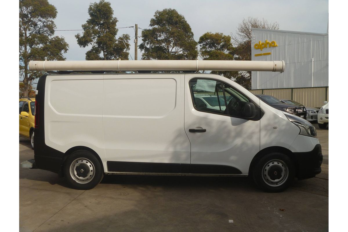 2015 Renault TRAFIC X82
