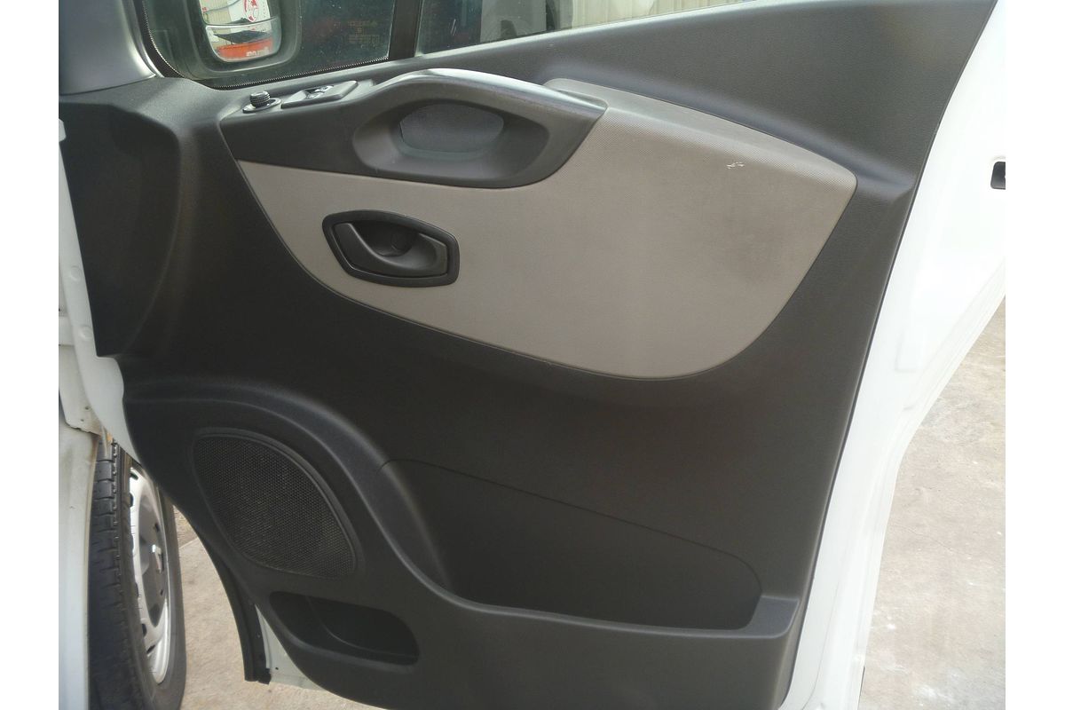 2015 Renault TRAFIC X82