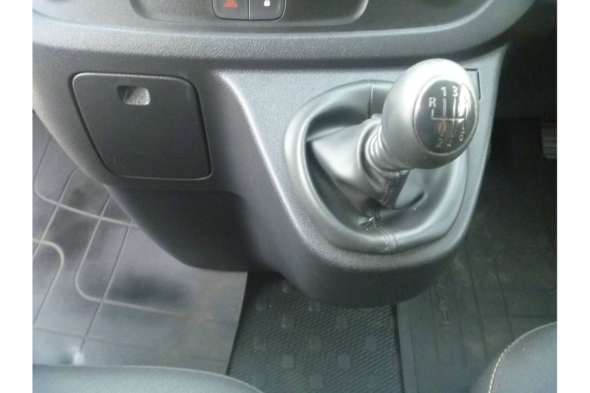 2015 Renault TRAFIC X82