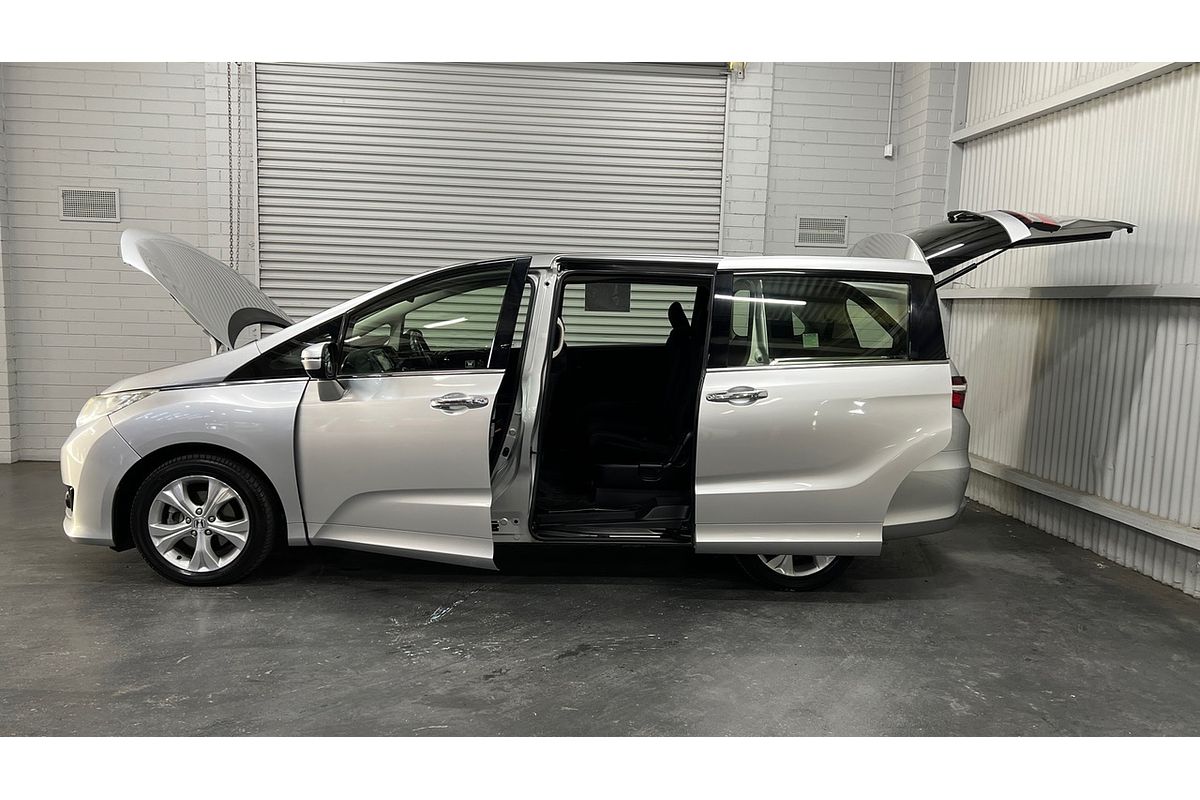 2014 Honda Odyssey VTi 5th Gen