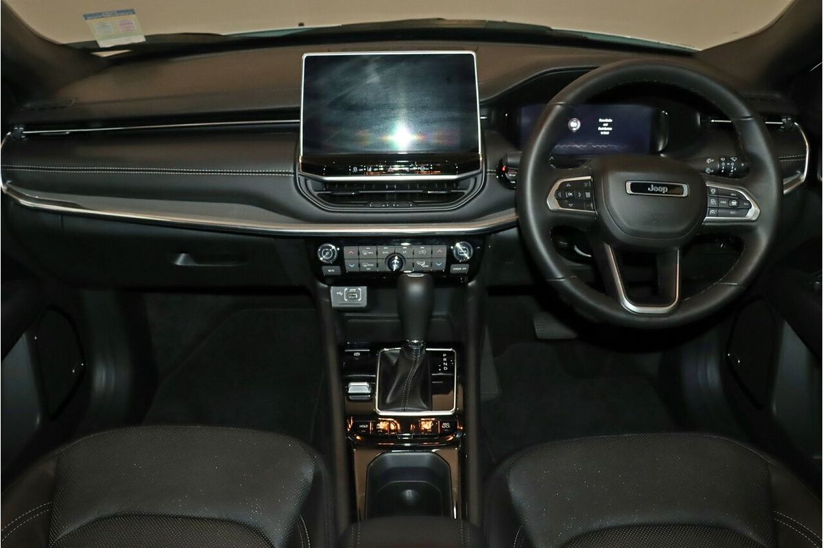 2023 Jeep Compass S-Limited M6