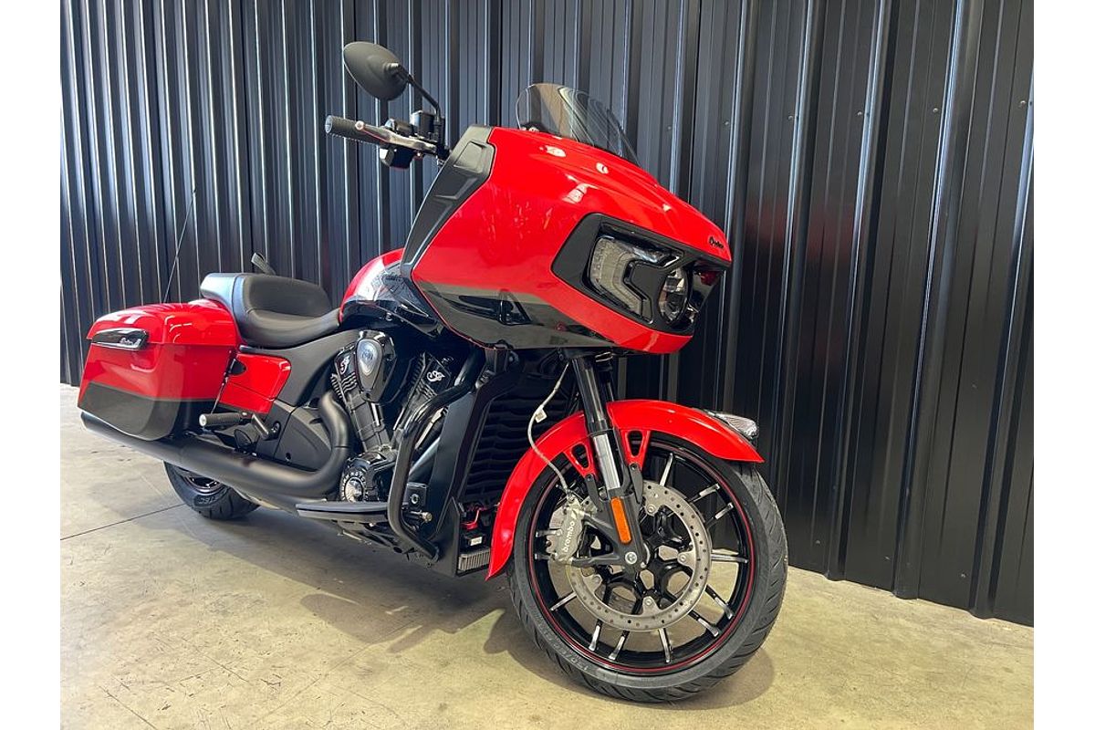 2024 Indian CHALLENGER DARKHORSE