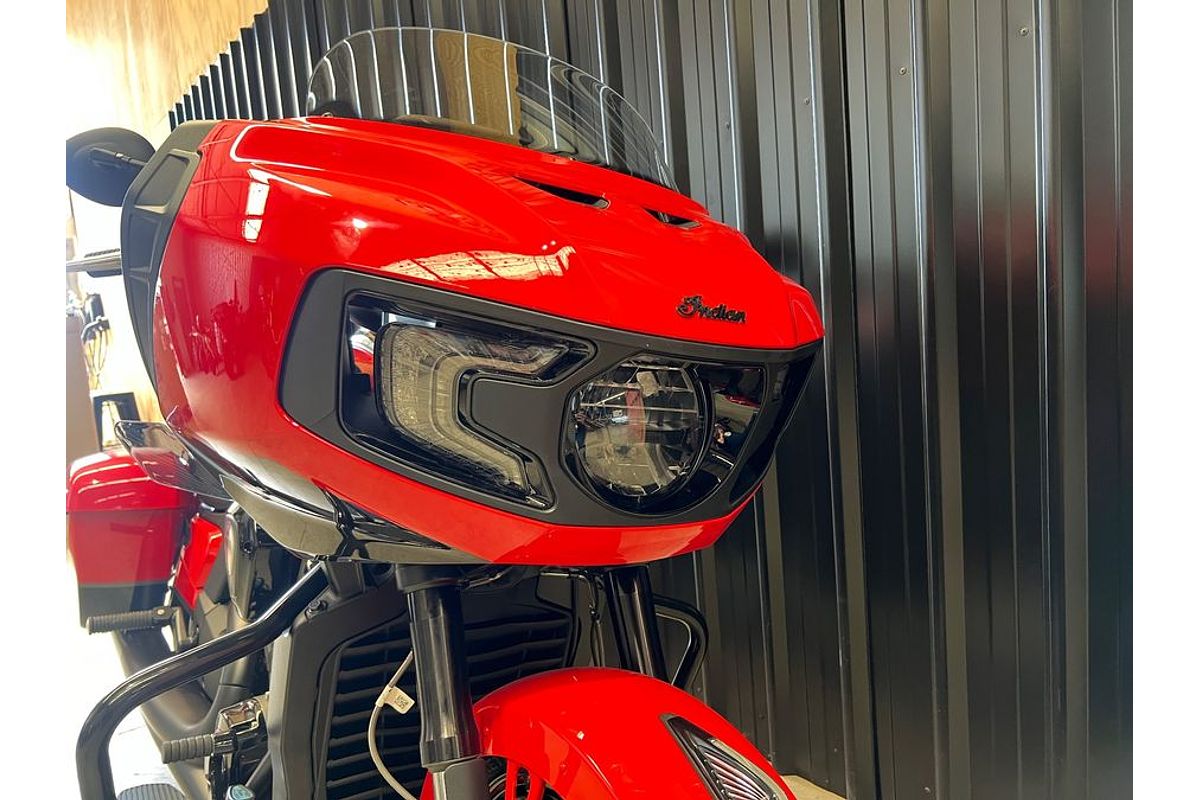 2024 Indian CHALLENGER DARKHORSE