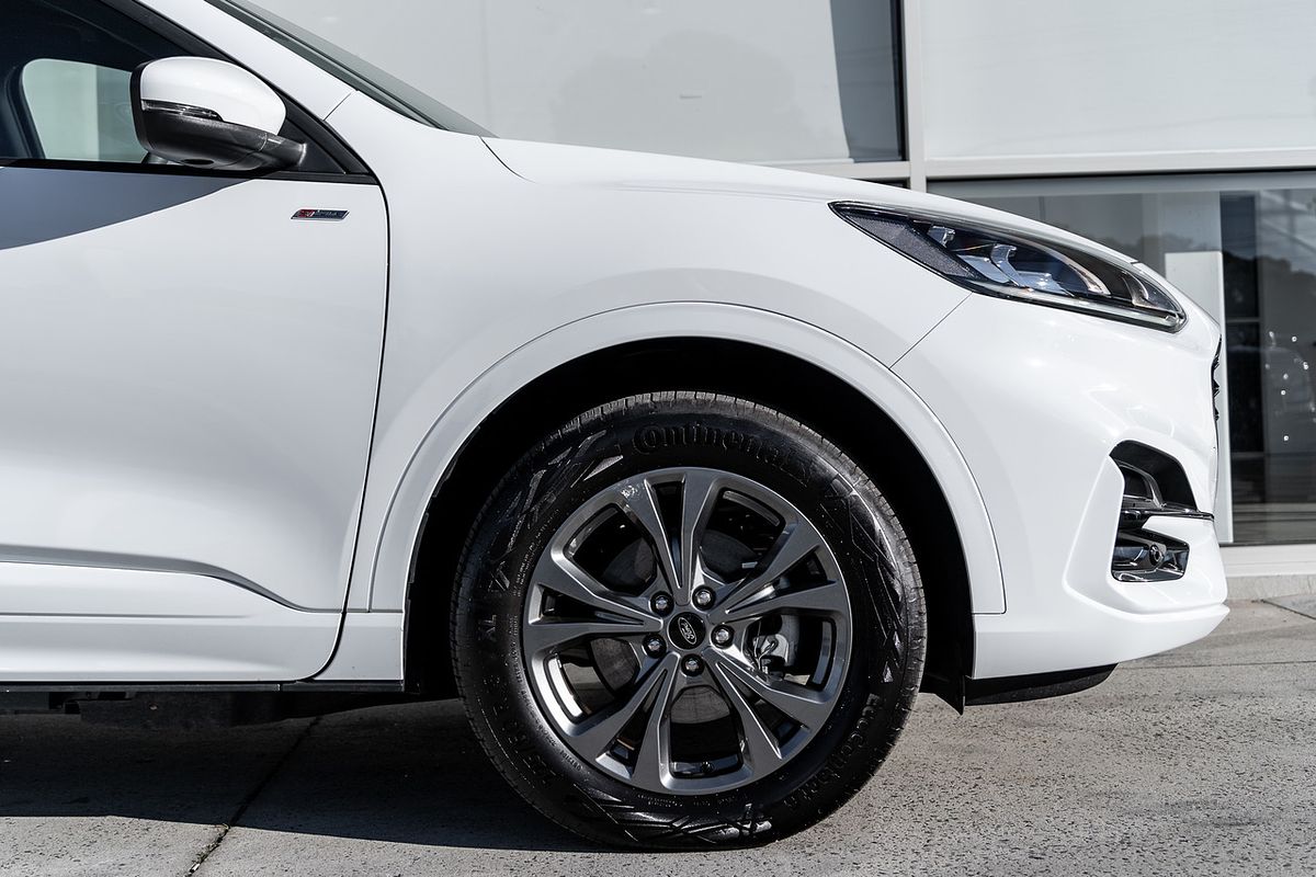 2023 Ford Escape ST-Line PHEV ZH