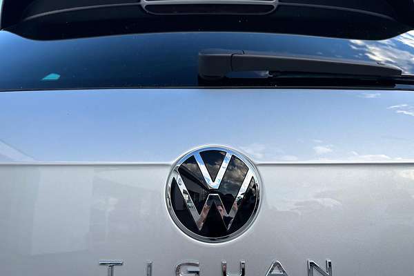 2023 Volkswagen Tiguan 162TSI R-Line Allspace 5N