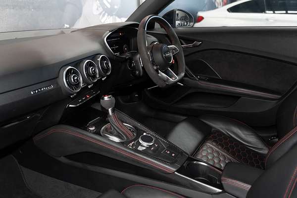 2021 Audi TT RS  FV