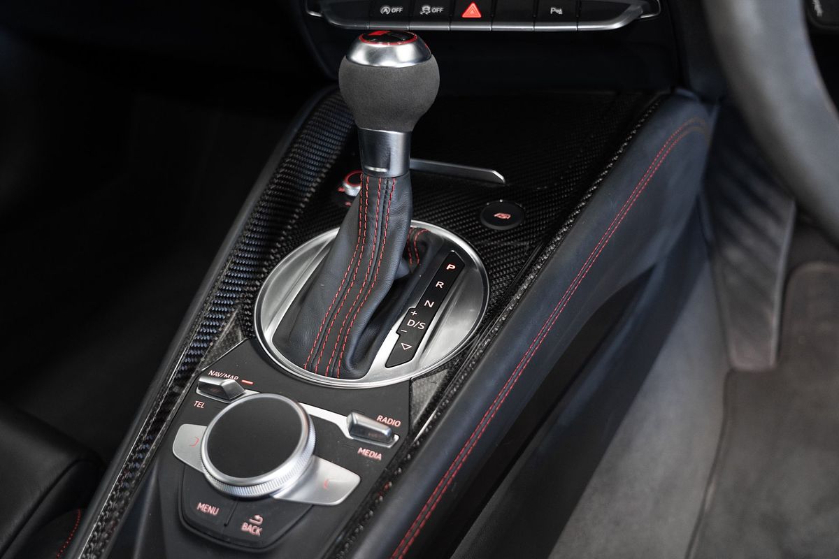 2021 Audi TT RS  FV