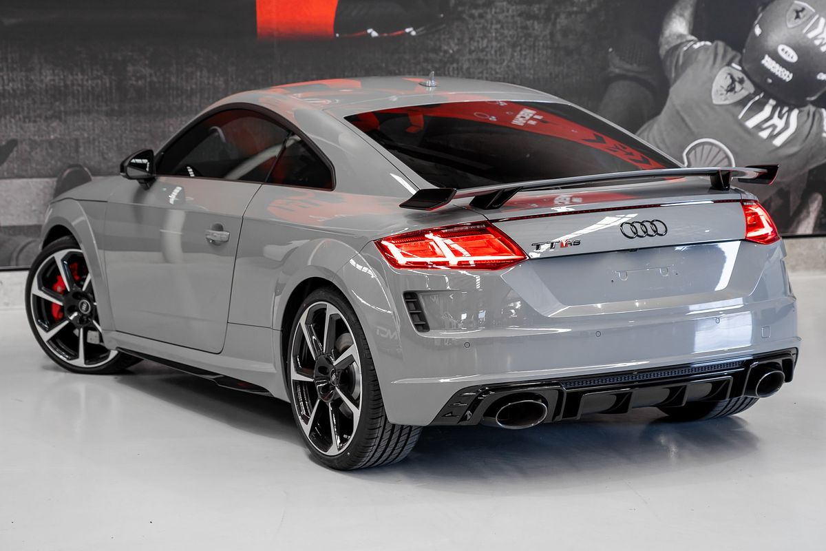 2021 Audi TT RS  FV
