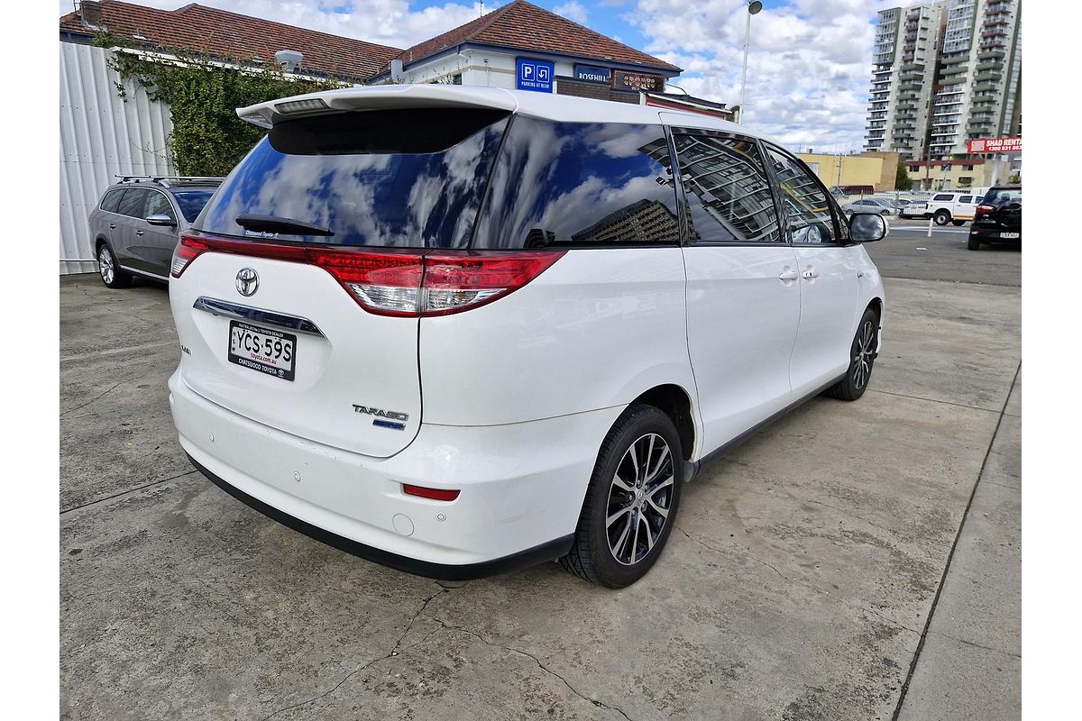 2014 Toyota Tarago Ultima GSR50R