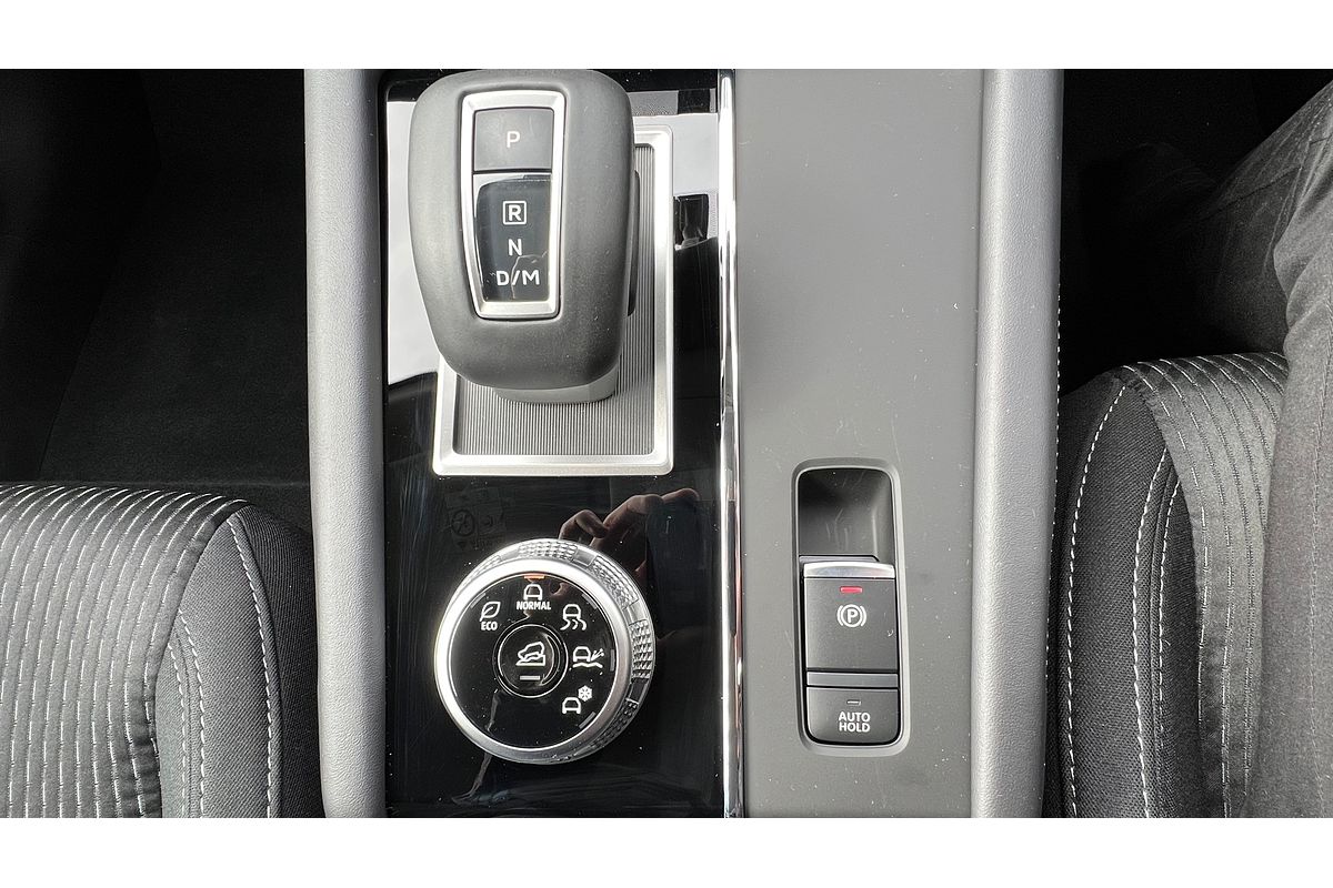 2023 Mitsubishi Outlander LS ZM