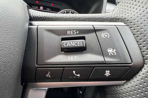 2023 Mitsubishi Outlander LS ZM