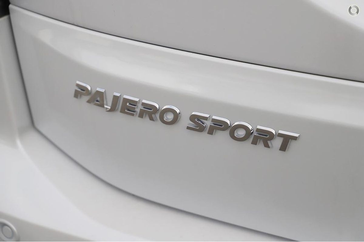 2023 Mitsubishi Pajero Sport GLS QF