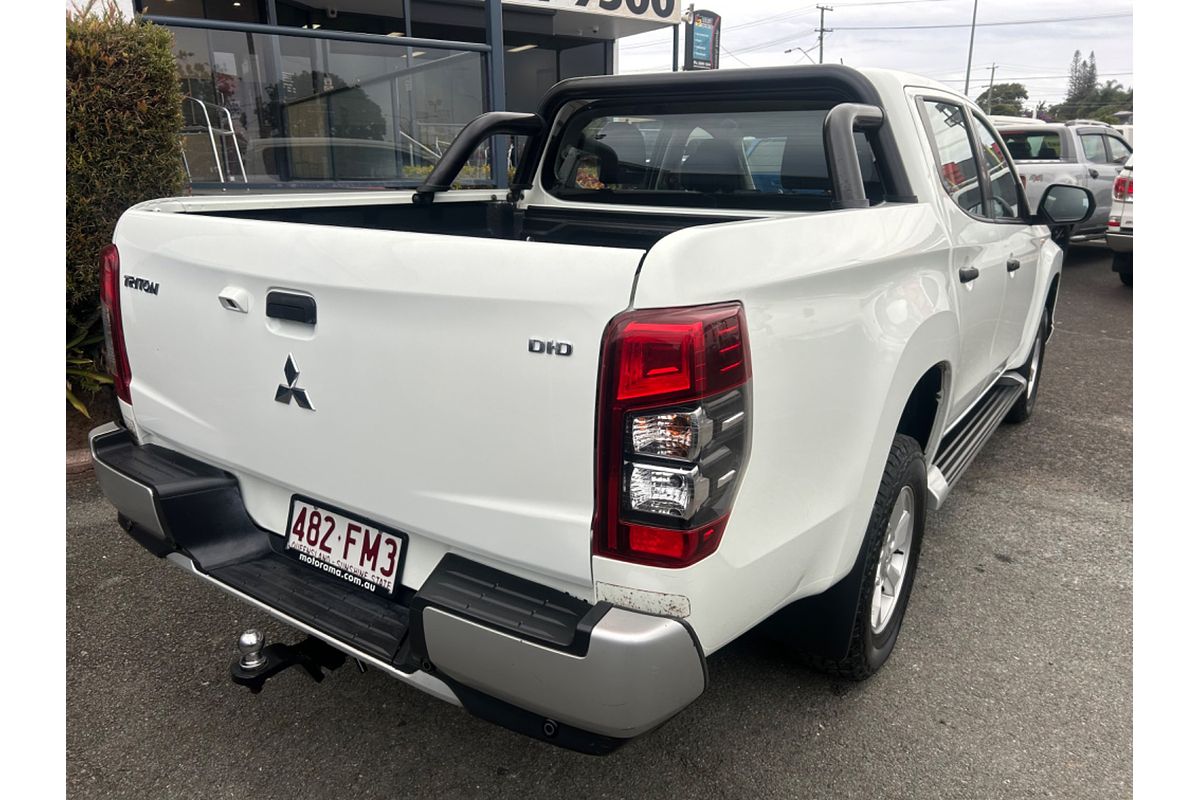 2018 Mitsubishi Triton GLX+ MR 4X4