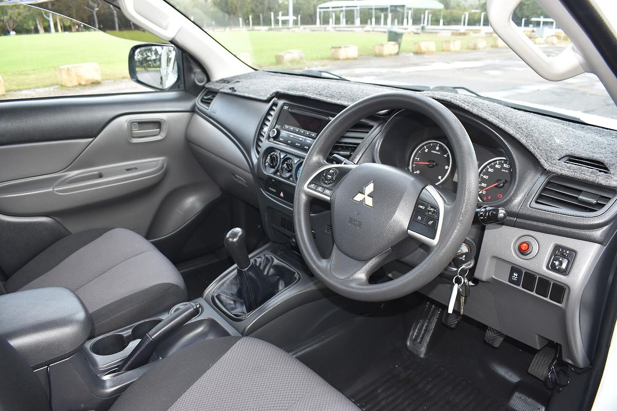 2015 Mitsubishi Triton GLX MQ Rear Wheel Drive