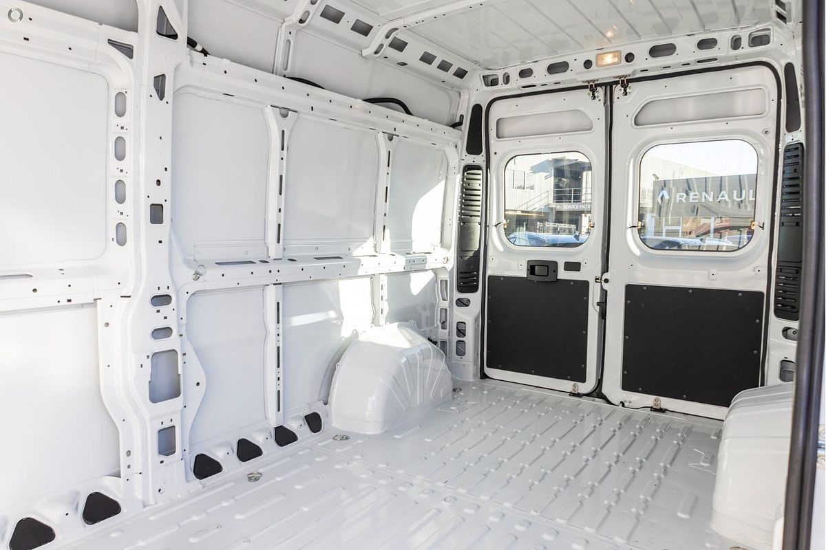 2023 Peugeot Boxer Pro X250 LWB