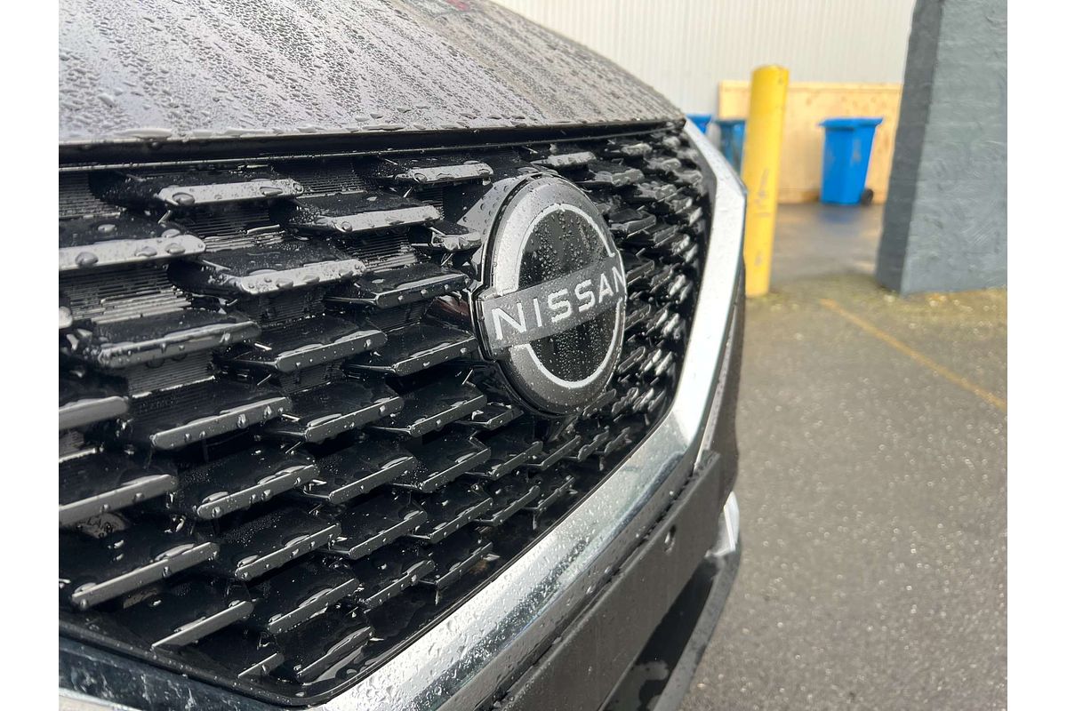 2024 Nissan QASHQAI ST+ J12