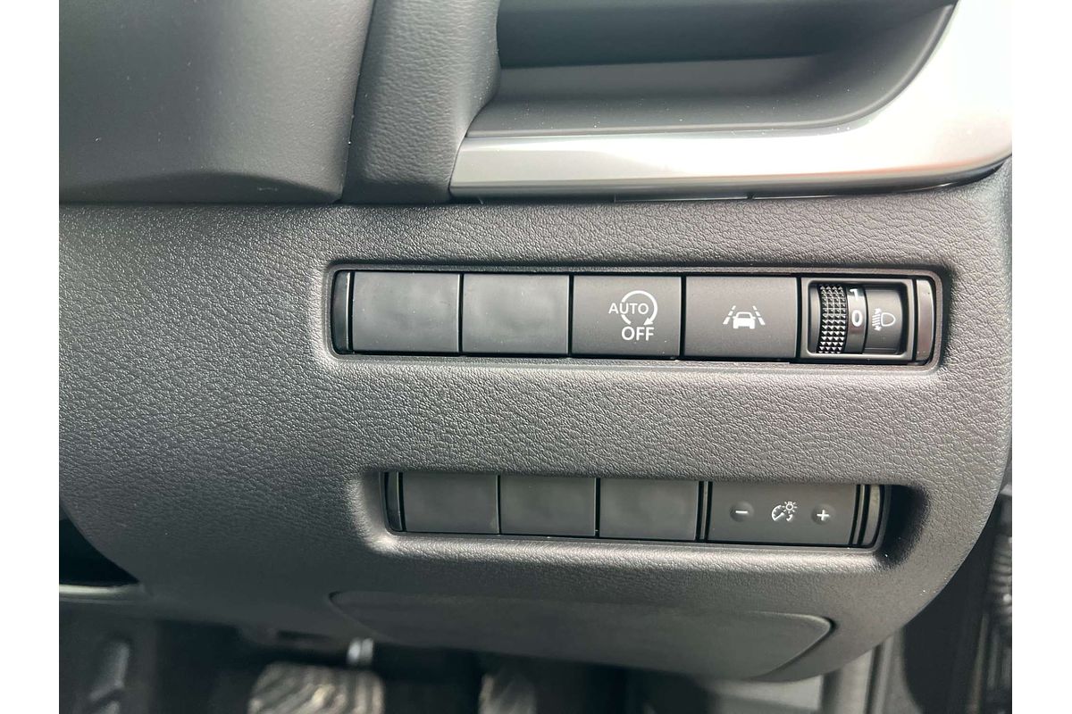 2024 Nissan QASHQAI ST+ J12