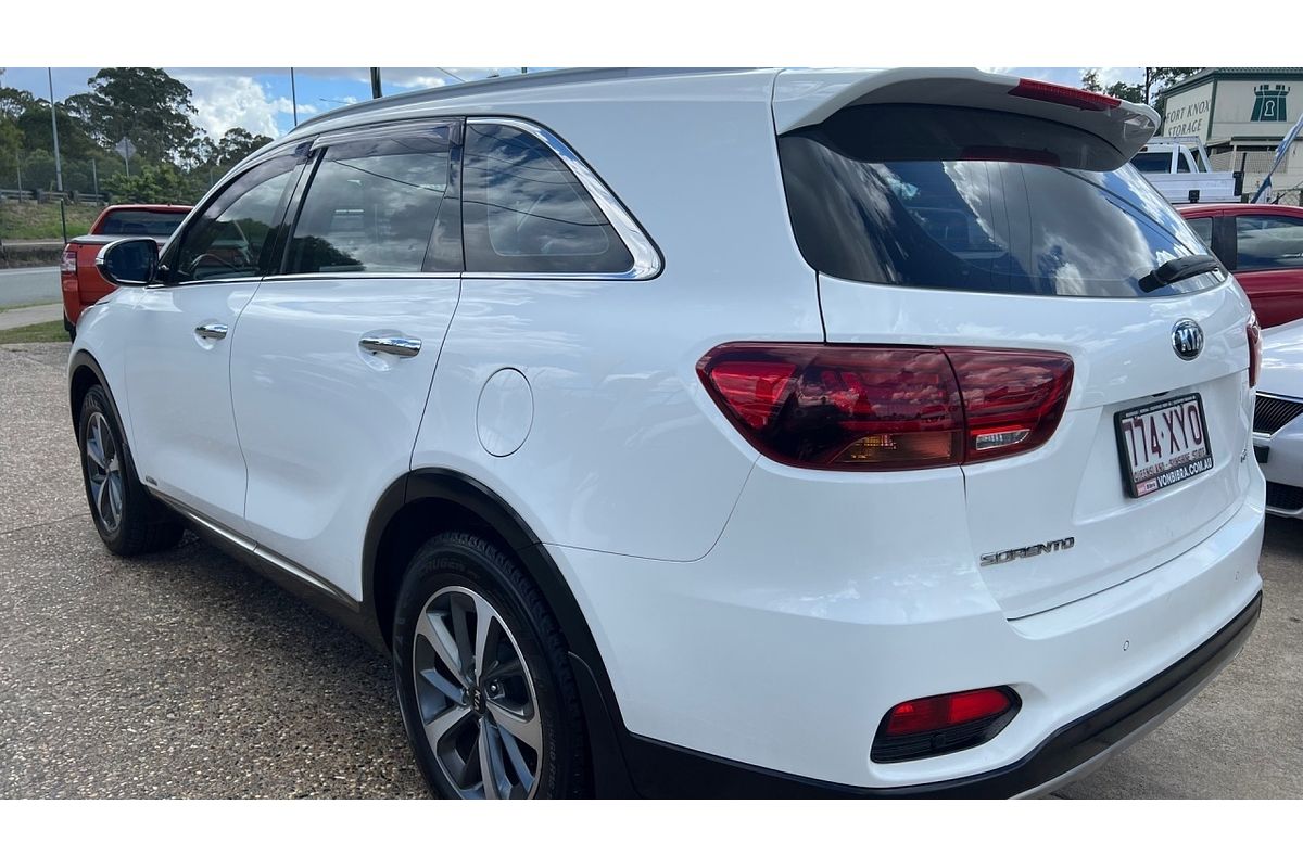 2017 Kia Sorento Sport (4x4) UM MY18
