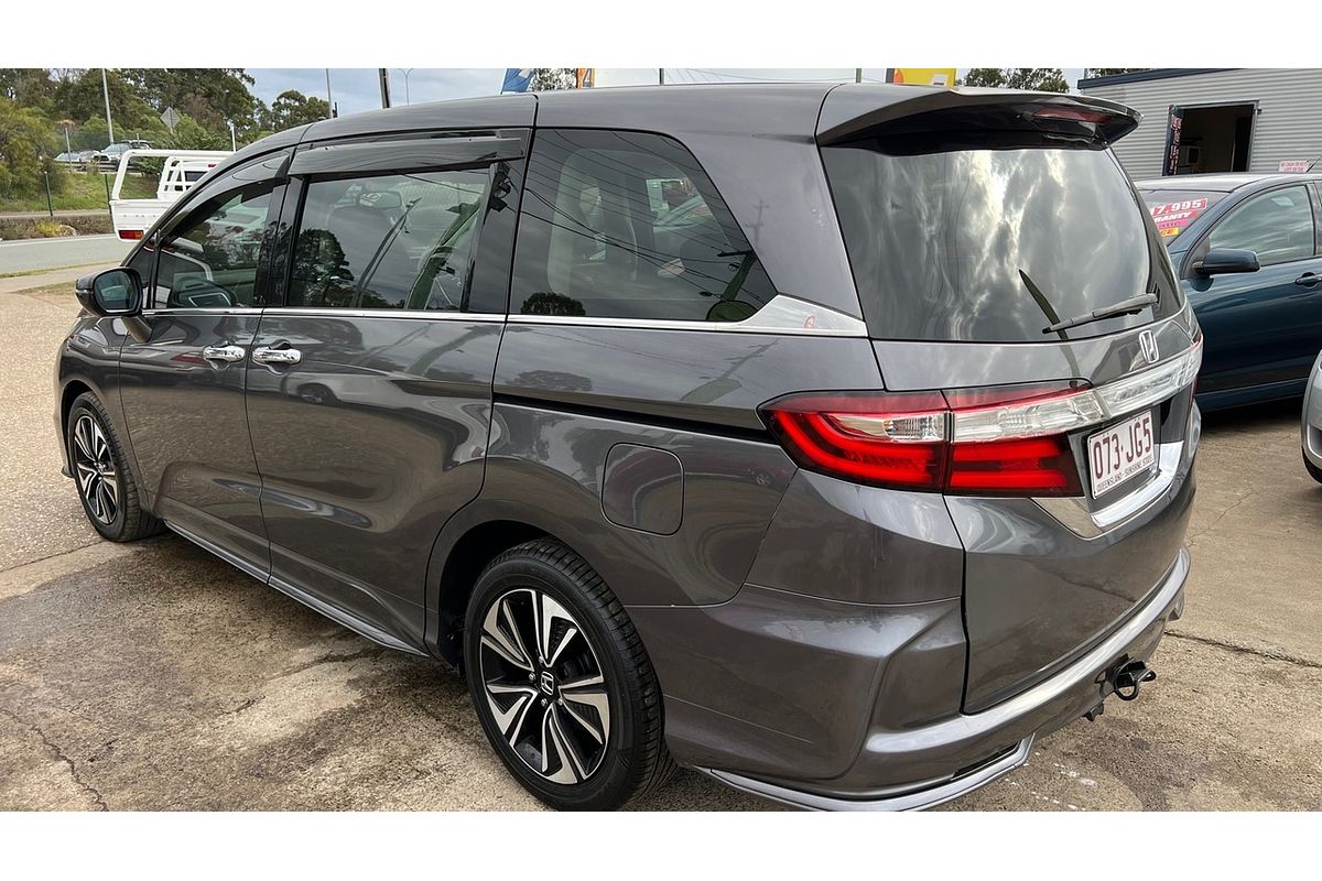 2015 Honda Odyssey VTi-L RC MY16