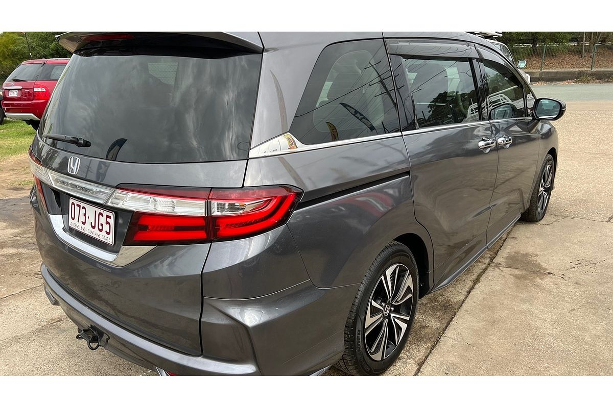 2015 Honda Odyssey VTi-L RC MY16