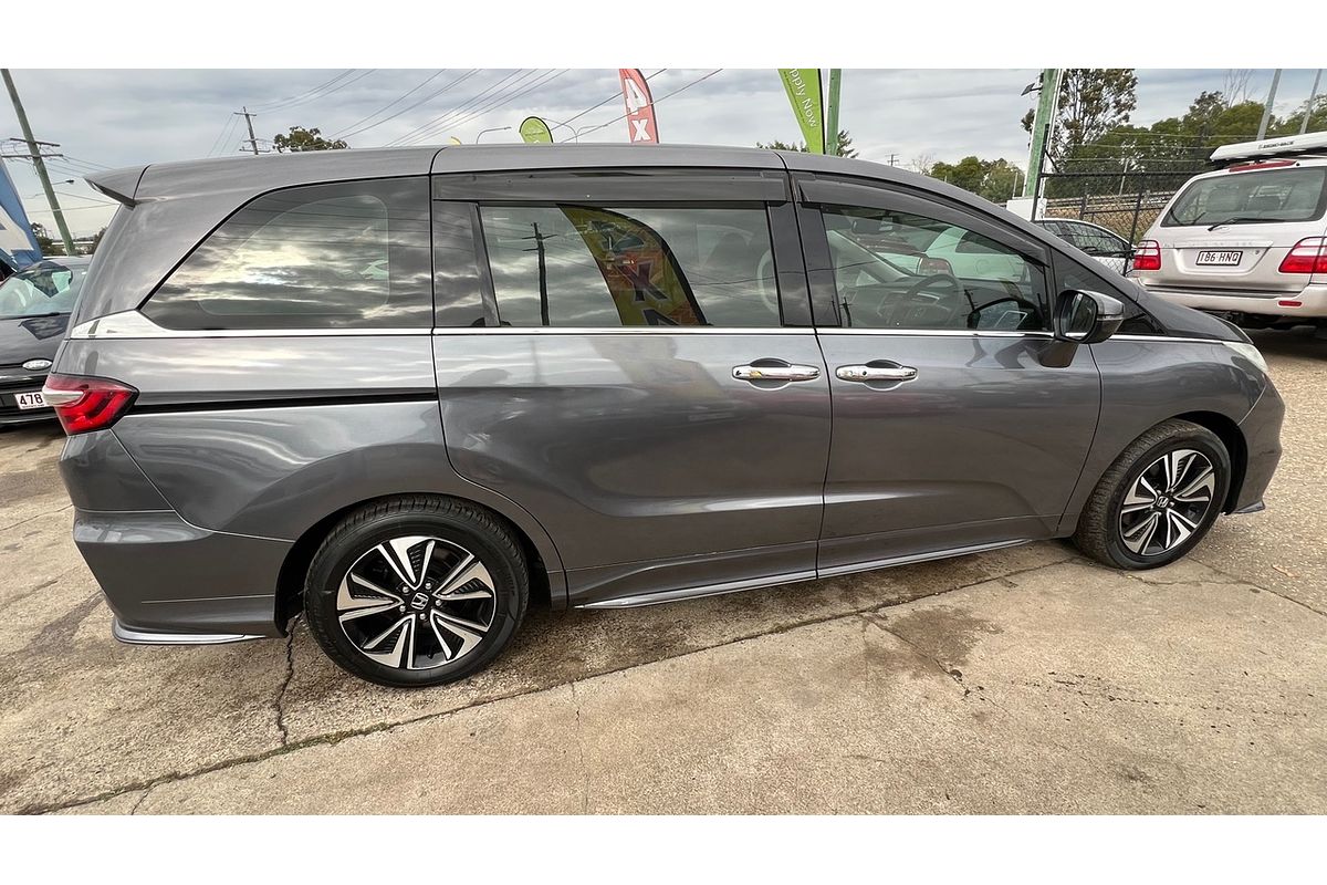 2015 Honda Odyssey VTi-L RC MY16