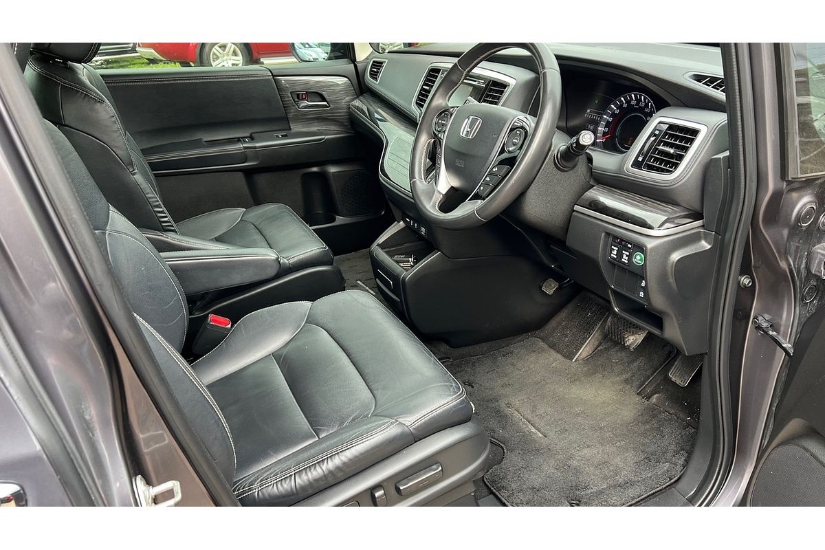 2015 Honda Odyssey VTi-L RC MY16