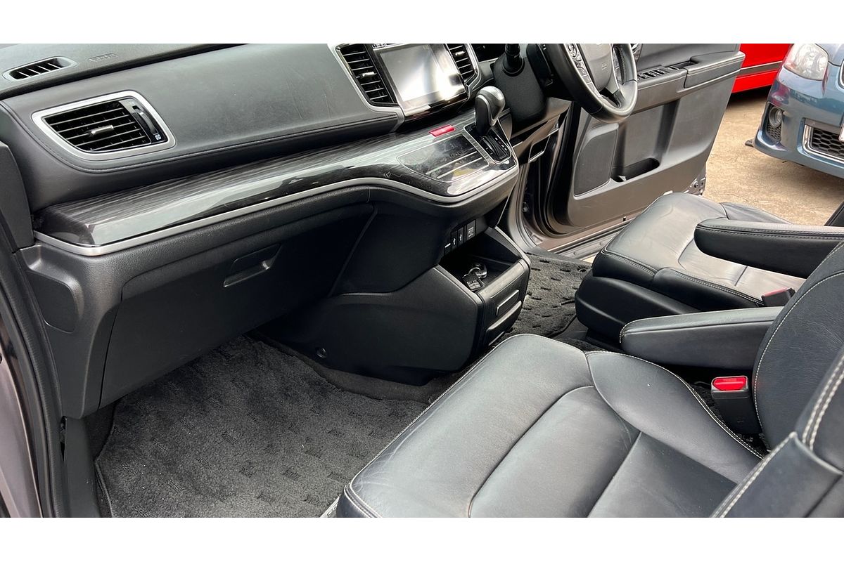 2015 Honda Odyssey VTi-L RC MY16