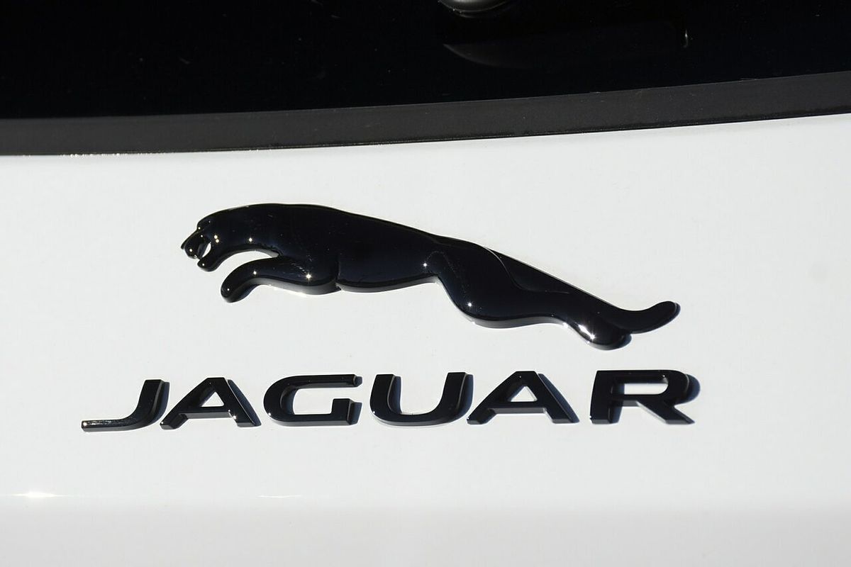 2024 Jaguar E-PACE P250 R-Dynamic SE X540