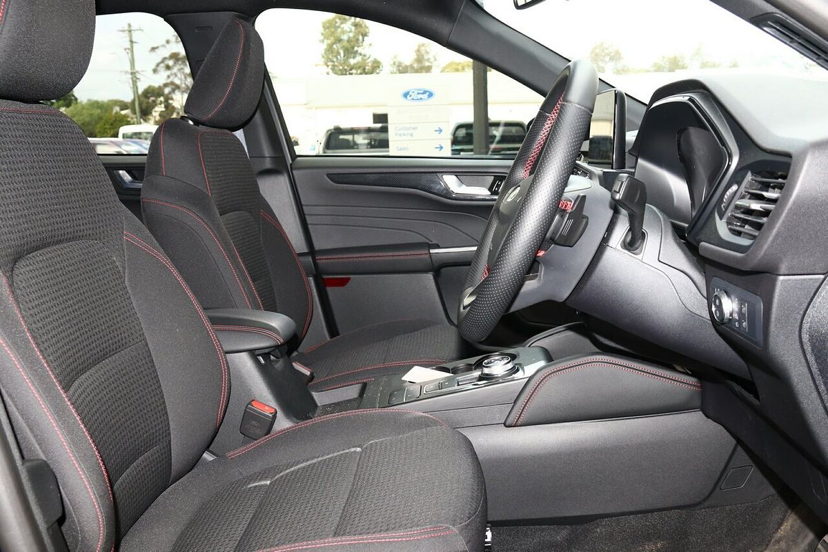 2023 Ford Escape ST-Line ZH
