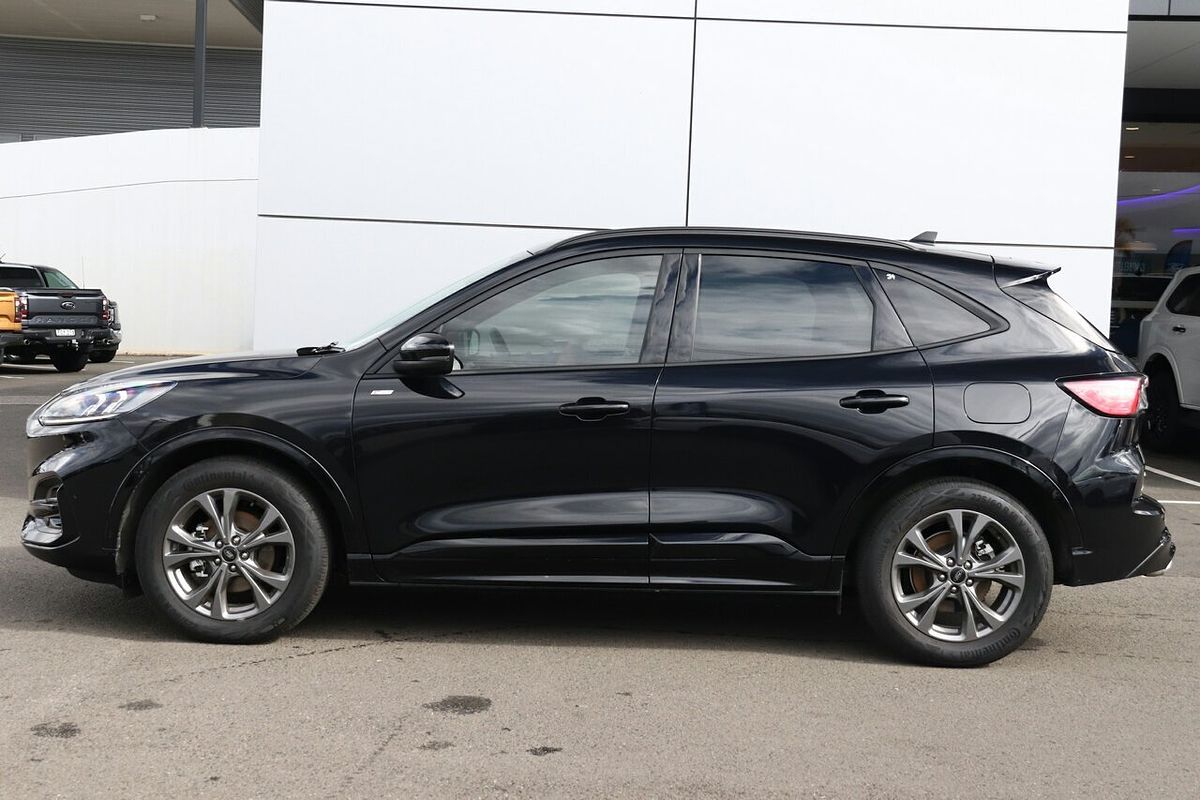 2023 Ford Escape ST-Line ZH
