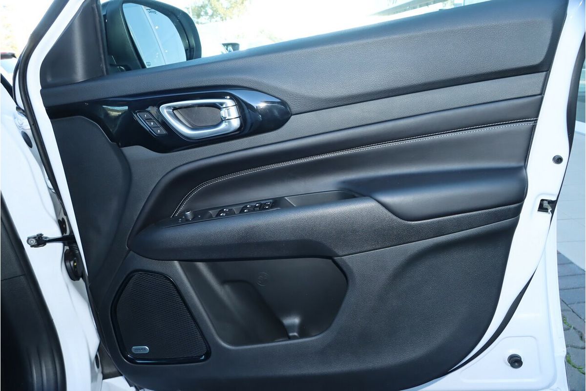 2023 Jeep Compass S-Limited M6