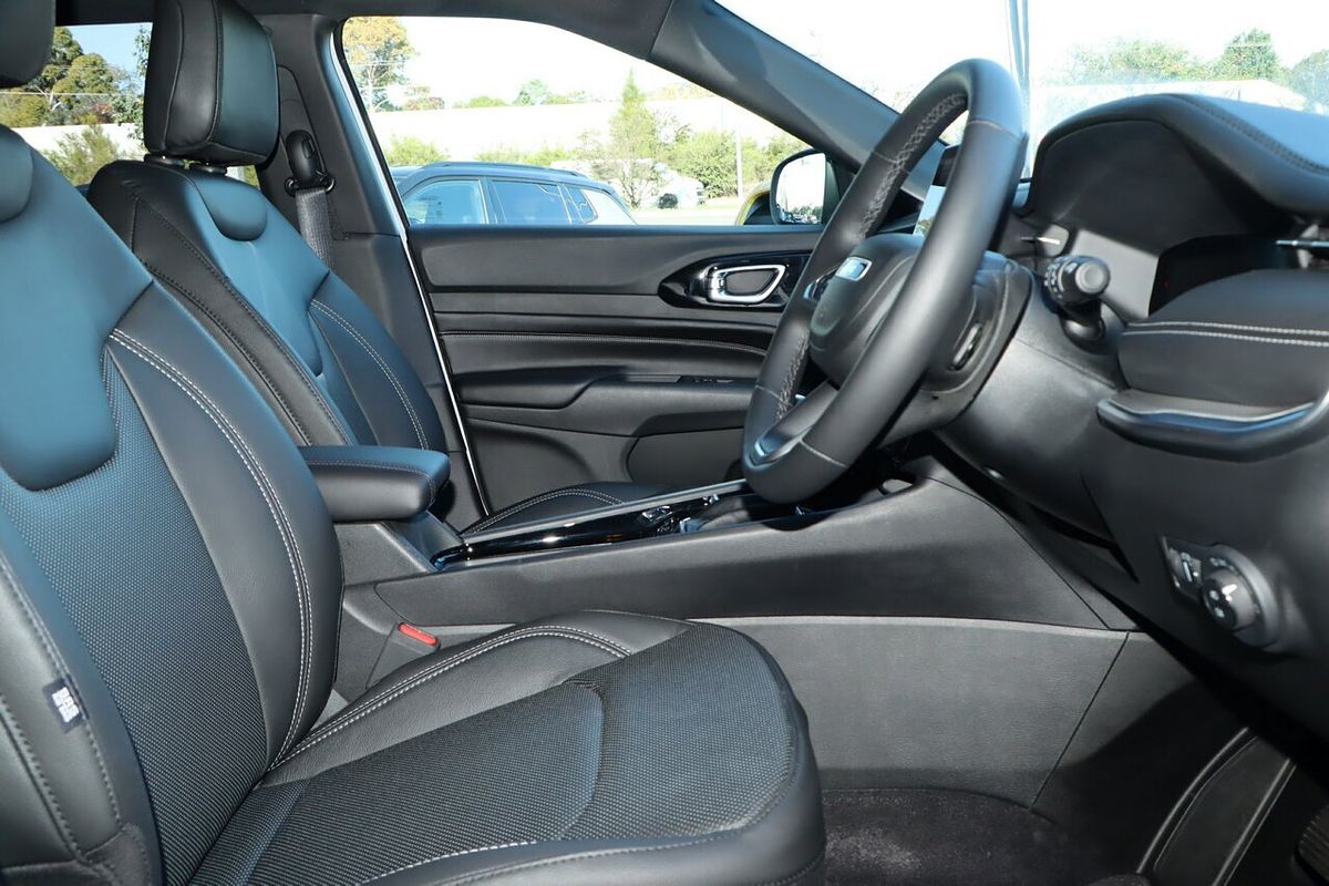 2023 Jeep Compass S-Limited M6