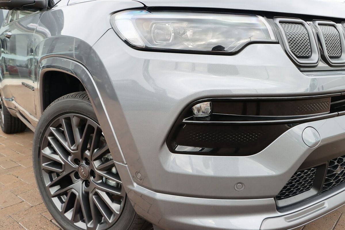 2023 Jeep Compass S-Limited M6
