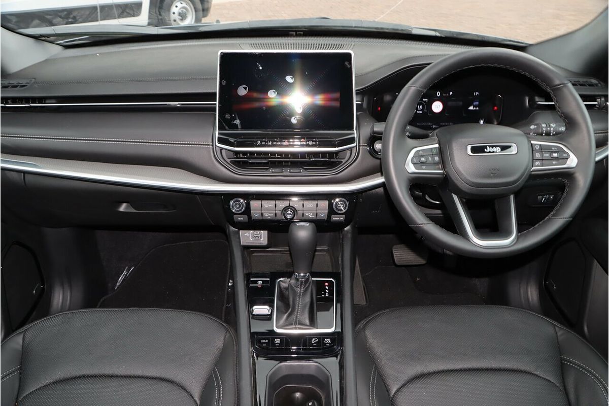 2023 Jeep Compass S-Limited M6