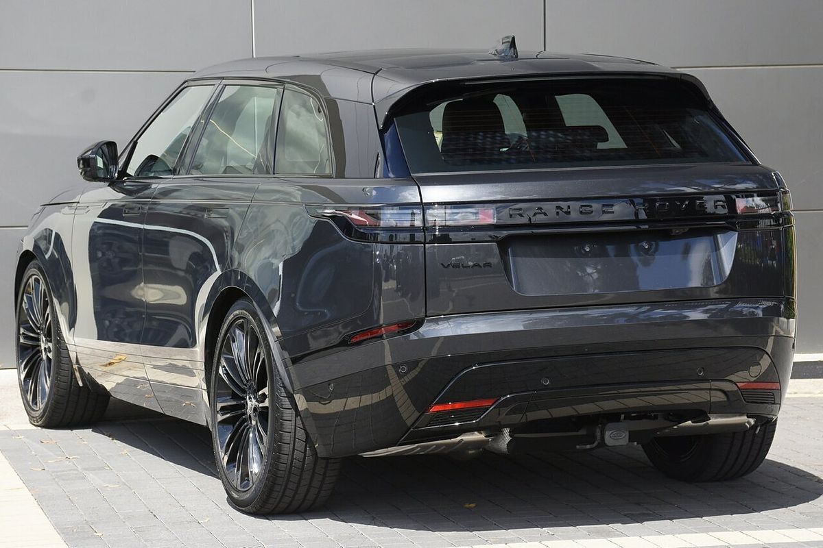 2024 Land Rover Range Rover Velar P400 Dynamic SE L560
