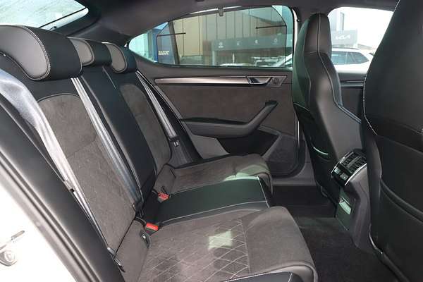 2023 SKODA Superb 206TSI SportLine NP