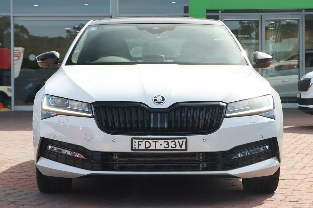 2023 SKODA Superb 206TSI SportLine NP