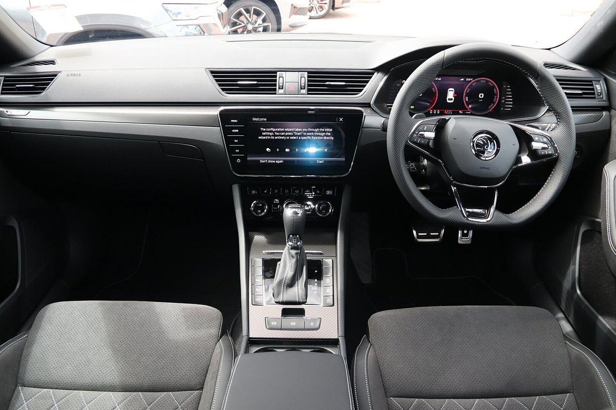 2023 SKODA Superb 206TSI SportLine NP
