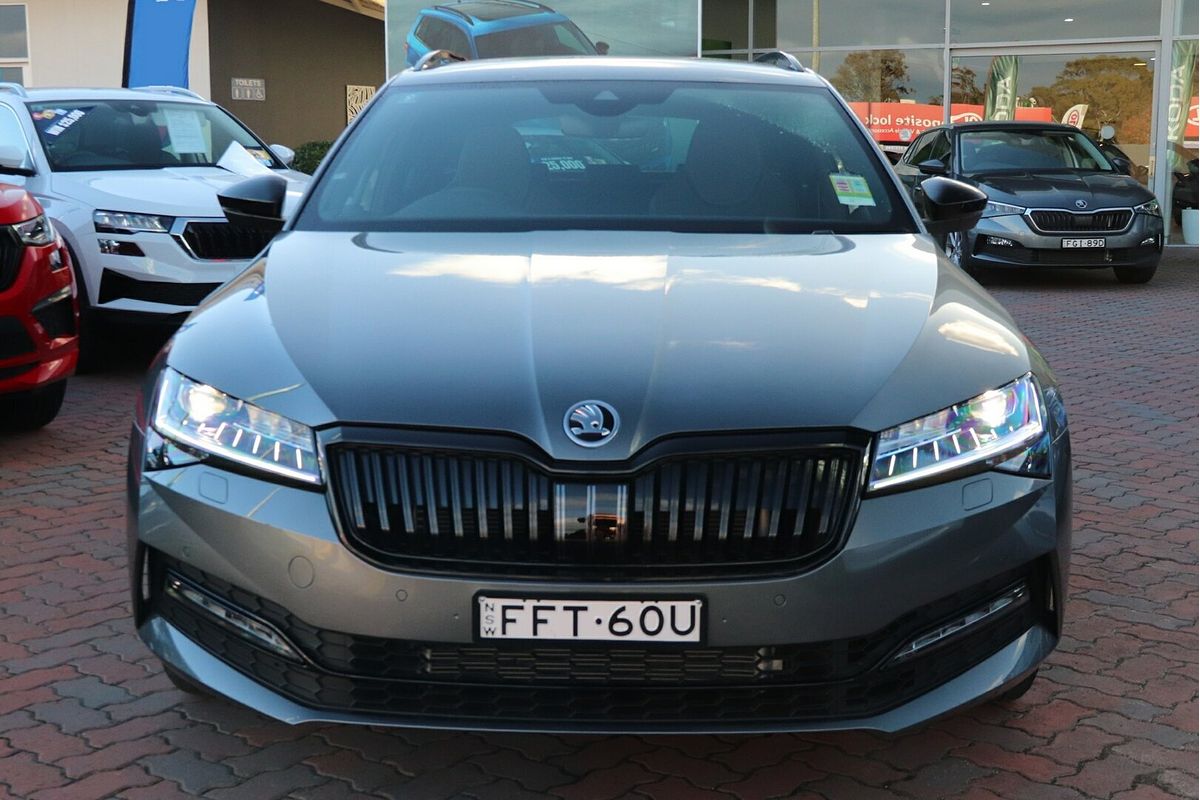 2023 SKODA Superb 206TSI SportLine NP