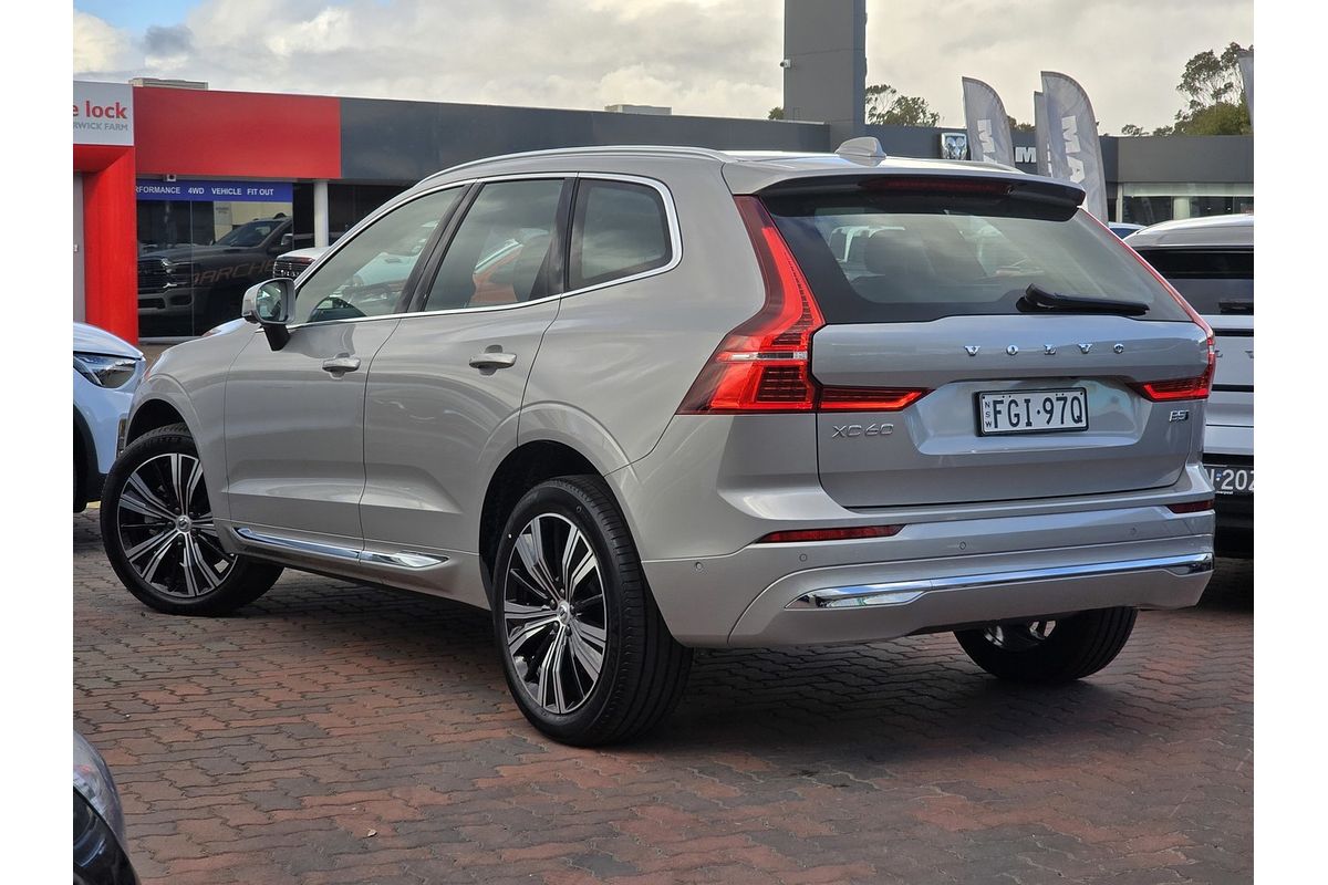 2023 Volvo XC60 Ultimate B5 Bright