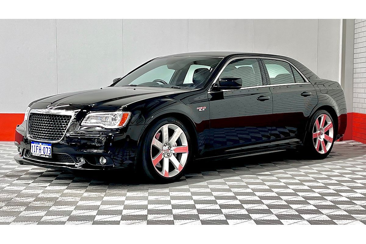 2014 Chrysler 300 SRT-8 LX