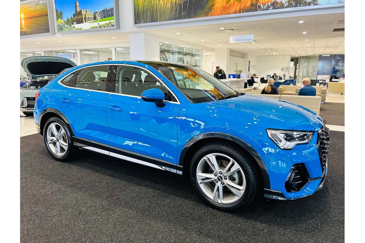 2021 Audi Q3 35 TFSI S Line F3