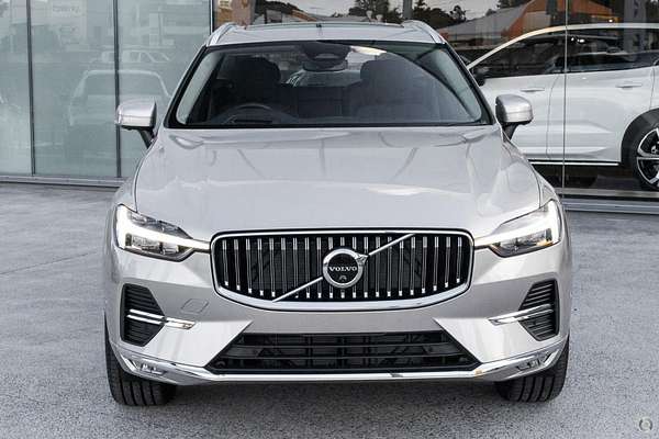 2023 Volvo XC60 Ultimate B5 Bright