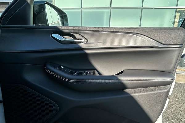 2023 Jeep Grand Cherokee Night Eagle WL