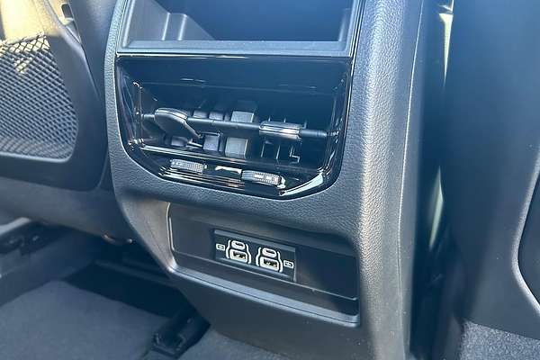 2023 Jeep Grand Cherokee Night Eagle WL