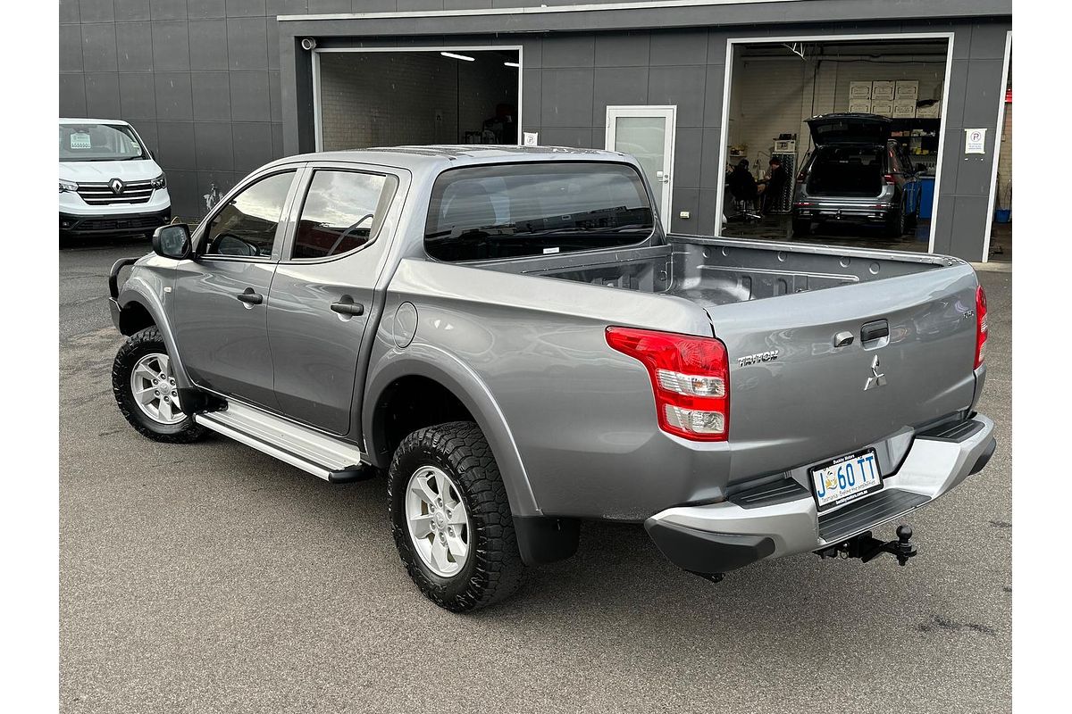 2017 Mitsubishi Triton GLX+ MQ 4X4