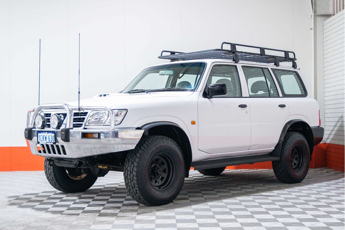 2004 Nissan Patrol DX GU IV