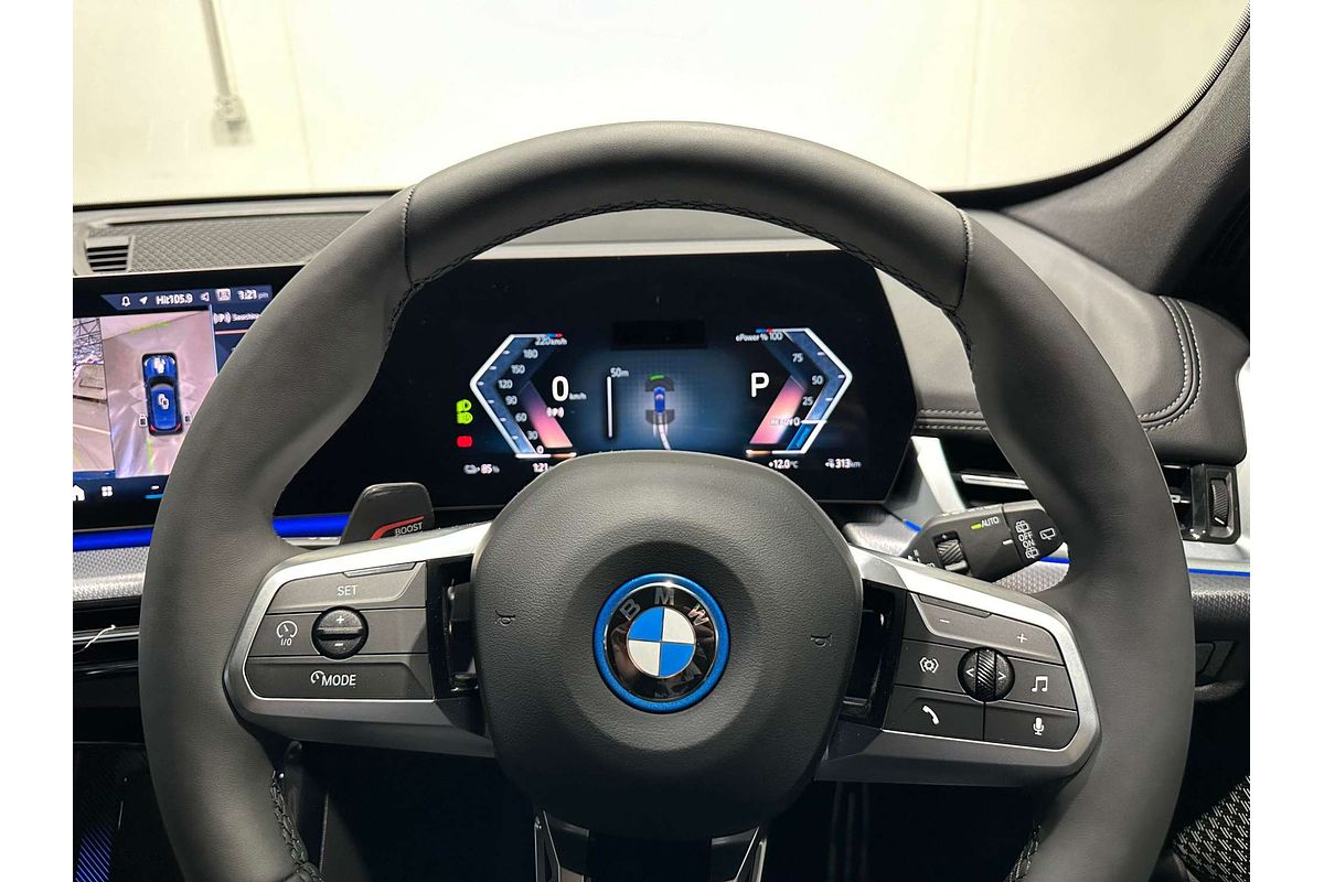 2024 BMW iX1 xDrive30 M Sport U11
